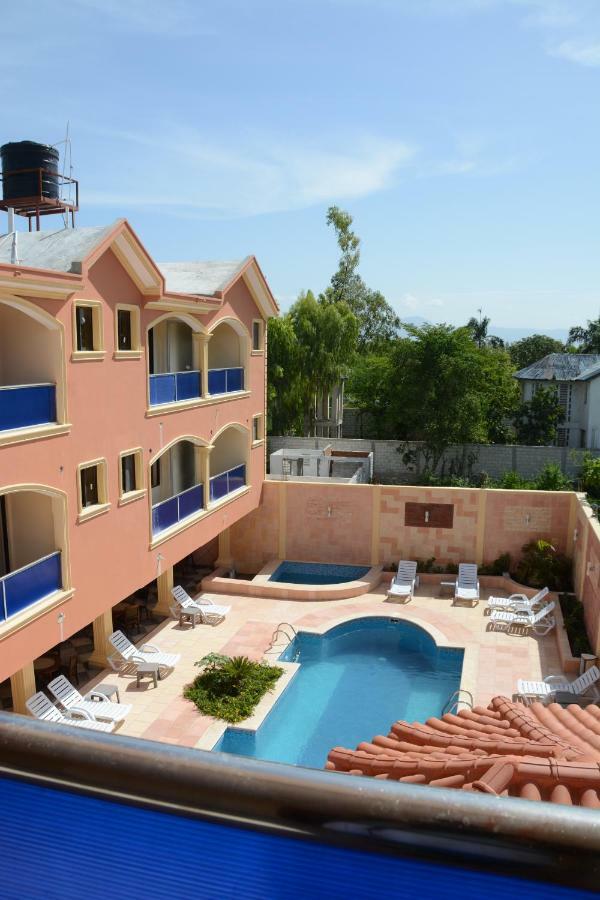 Hotel Tabarre 'S Palace Port-au-Prince Exterior photo