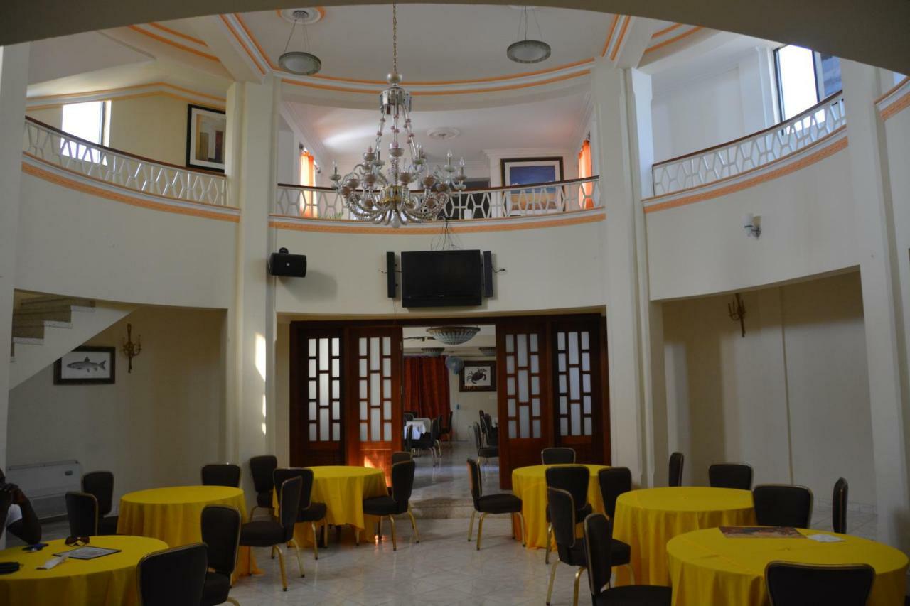 Hotel Tabarre 'S Palace Port-au-Prince Exterior photo